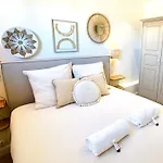 Magnifique 2 Pieces 45M2 Au Coeur Du Vieil Antibes